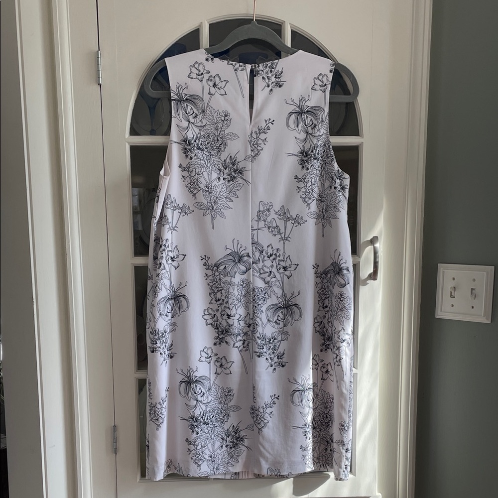 Banana Republic Black and White Floral Mini Dress - Picture 3 of 5